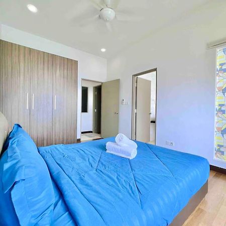 Silverscape Seaview Residence Melaka Екстер'єр фото