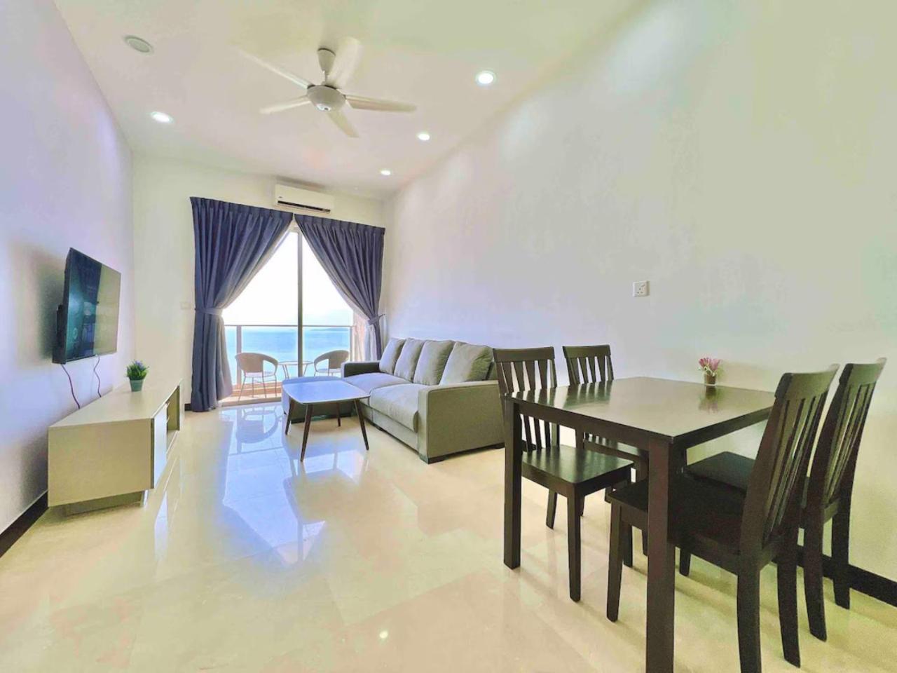 Silverscape Seaview Residence Melaka Екстер'єр фото